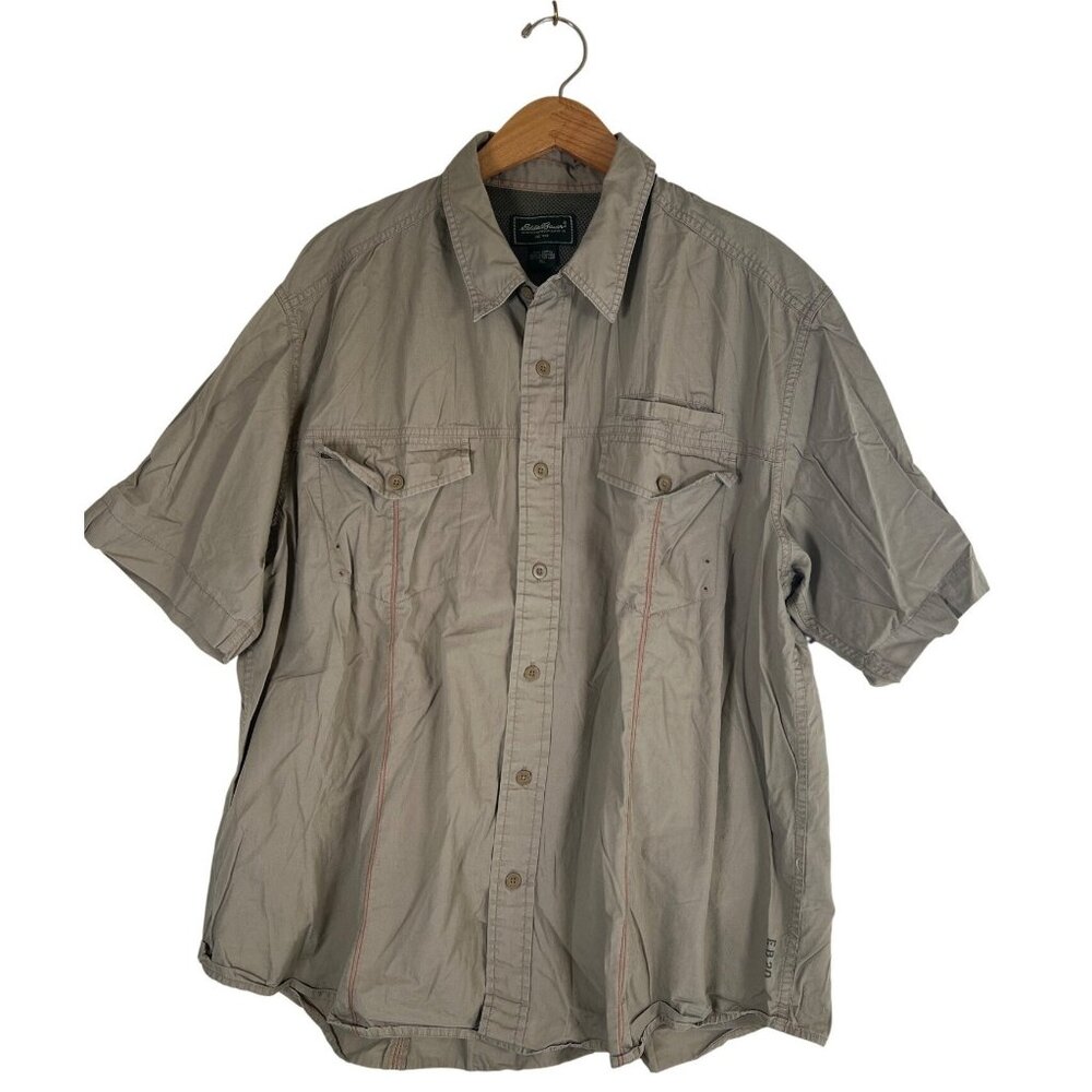 Eddie Bauer Mens Size XL Shirt Khaki Cotton Short Sleeves Pockets Hiking Fishing